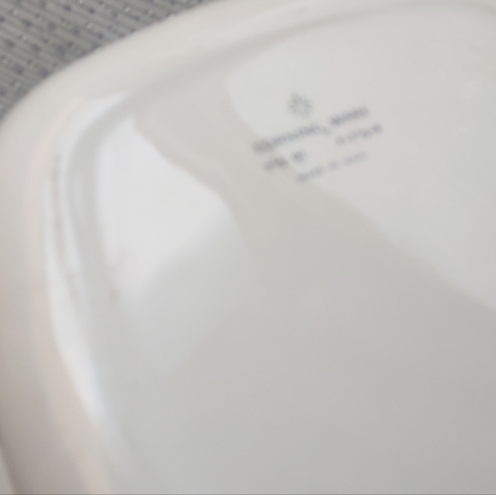 Antique Corning Ware Dishes 2 small 1 large with lids and no breaks. $40
